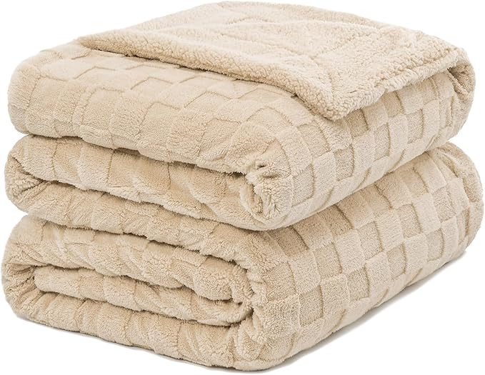 Pawque Super Soft Cozy Throw Blanket King Size for Couch Bed, Fluffy Sherpa Fleece Reversible Thick Warm Fuzzy Blanket for All-Season, 3D Checkered Jacquard Decorative Blankets, Khaki, 108"x90"-Ruum Studio Home