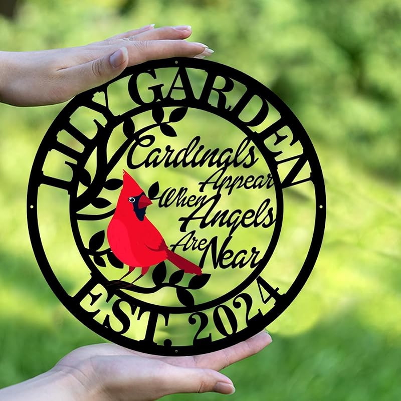 Personalized Name Garden Cardinal Metal Signs, Custom Family Name Yard Decor for Outdoor Outside, Cardinal Lawn Patio Stake Gardening Enthusiasts Grandmothers Gift-Ruum Studio Home