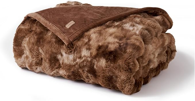 EVERGRACE Ultra Soft Luxury Fluffy Ridgeline Faux Rabbit Fur Throw Blanket, Thick Warm Bubble Throw for Bed, Cozy Plush Reversible Blankets for Couch, Chair, Sofa, Lion Caramel, 50x60 Inches, 870 GSM-Ruum Studio Home