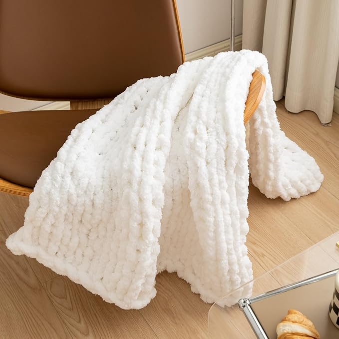 WESHIONGOO Chunky Knit Blanket Throw 40"×40" Knitted Throw Blankets for Couch Bed Fluffy Soft Blanket with Jumbo Chenille Yarn Thick 100% Handmade (White)-Ruum Studio Home