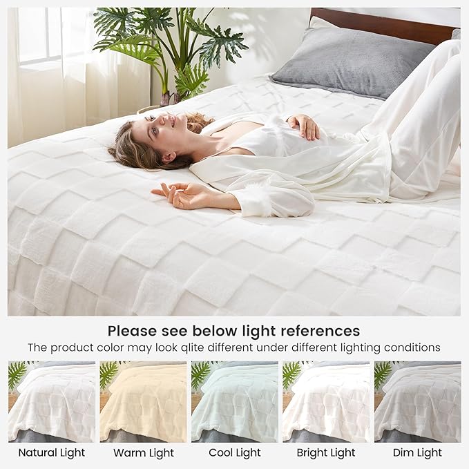 Cozy Bliss Checkered White Faux Rabbit Fur Throw Blanket, Soft Fuzzy Fluffy Minky Cream Furry Blankets for Couch, Bed (50 * 60 Inches Ivory)-Ruum Studio Home