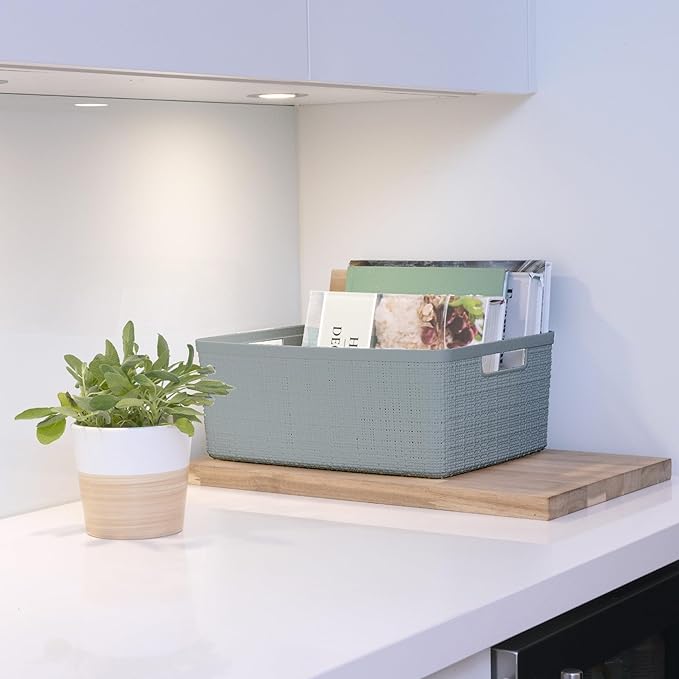 Curver Jute Decorative Plastic Organization and Storage Basket Perfect Bins for Home Office, Closet Shelves, Kitchen Pantry and All Bedroom Essentials, (Set of 6), Grey, Medium-Ruum Studio Home