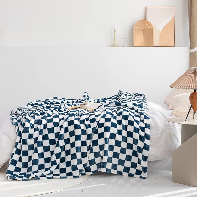 LOMAO Throw Blankets Flannel Blanket with Checkerboard Grid Pattern Soft Throw Blanket for Couch, Bed, Sofa Luxurious Warm and Cozy for All Seasons (Navy, 50"x60")-Ruum Studio Home