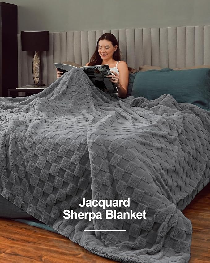 Pawque Super Soft Cozy Throw Blanket King Size for Couch Bed, Fluffy Sherpa Fleece Reversible Thick Warm Fuzzy Blanket for All-Season, 3D Checkered Jacquard Decorative Blankets, Grey, 108"x90"-Ruum Studio Home