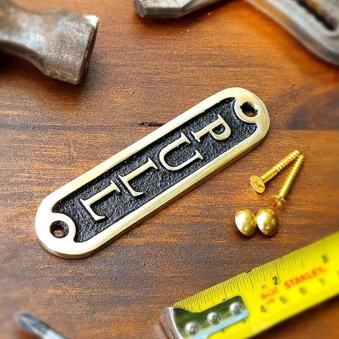 PULL Brass Door Sign. Traditional Style Home Décor Wall Plaque Handmade By The Metal Foundry UK.-Ruum Studio Home