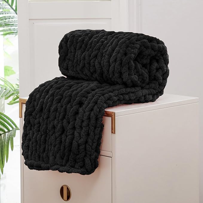 WESHIONGOO Chunky Knit Blanket Throw 40"*40" Knitted Throw Blankets for Couch Bed Fluffy Soft Blanket with Jumbo Chenille Yarn Thick 100% Handmade(Black)-Ruum Studio Home