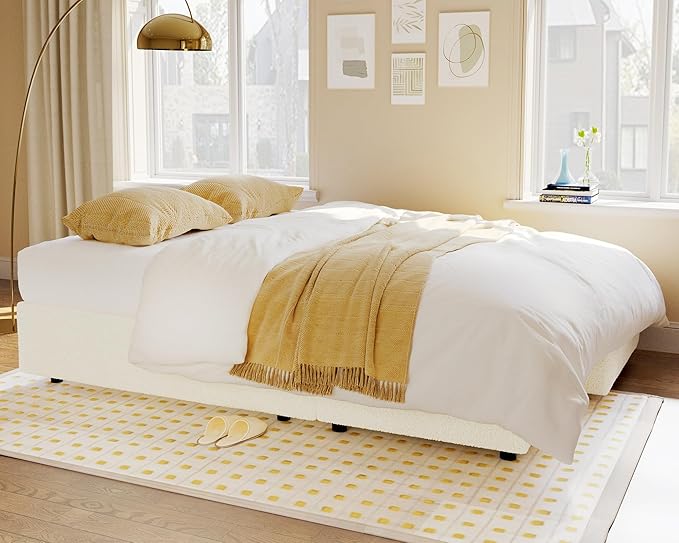 VanAcc Sofa Bed, Sleeper Sofa- 2 in 1 Pull Out Couch Bed with Storage Chaise for Living Room, White Sherpa 84in x 59in x 39in-Ruum Studio Home