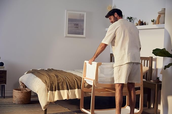 SnuzPod 4 Rocking Baby Bassinet Bedside Sleeper - Lightweight, Portable Bedside Bassinet, Lift Off Crib, Zip Down Wall, 3D Breathable Mattress, 6 Height Settings and Comfort Incline Mode, Natural-Ruum Studio Home