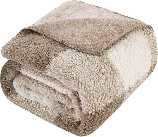 LURKA Checkered Sherpa Fleece Queen-Size Bed Blanket - Extra Thick and Warm Winter Soft Fuzzy Plush Blanket for Couches, Beds & Pets, Khaki, 90x90 Inches-Ruum Studio Home
