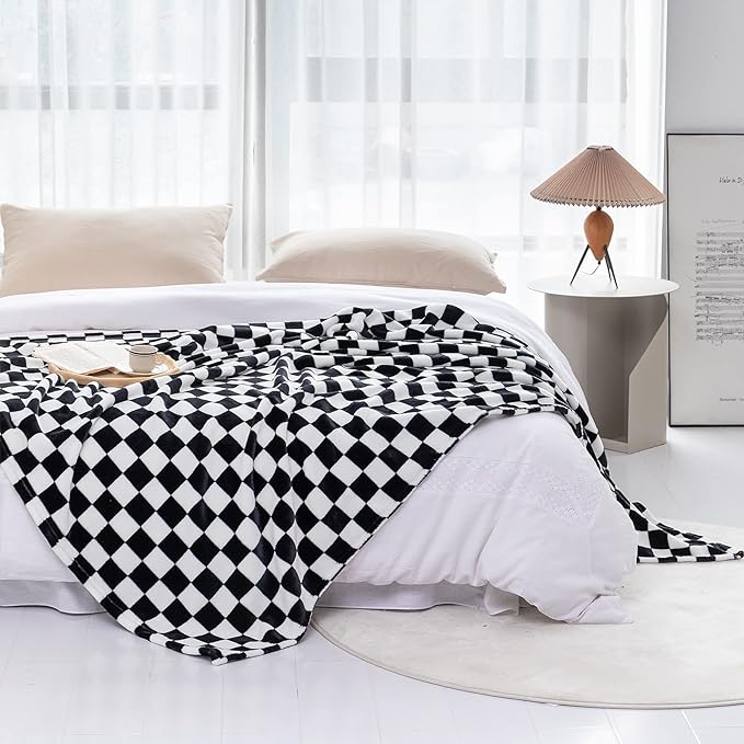 LOMAO Throw Blankets Flannel Blanket with Checkerboard Grid Pattern Soft Throw Blanket for Couch, Bed, Sofa Luxurious Warm and Cozy for All Seasons (Black, 50"x60")-Ruum Studio Home