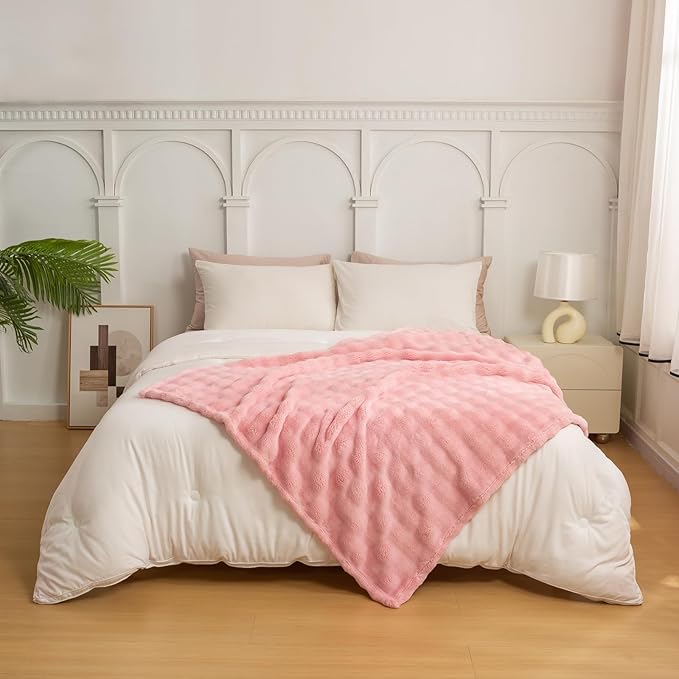 YUSOKI Luxury 3D Bubble Throw Blanket 2lb,All Ages,Home Decoration, (Light Pink,50 * 60inches)-Ruum Studio Home
