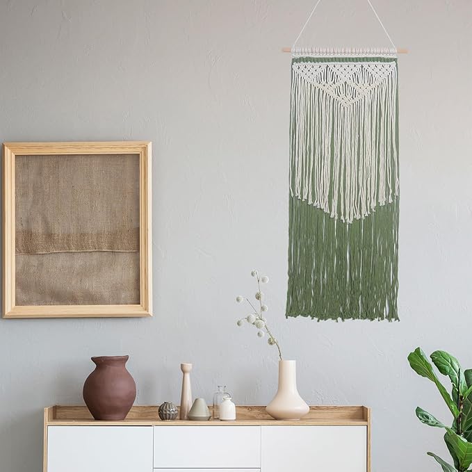 JONKASIPA Macrame Wall Hanging Bohemian Handmade Tassel Wall Art Decorations,Green Fringe Chic Home Decor for Apartment Dorm Living Room Bedroom-Ruum Studio Home