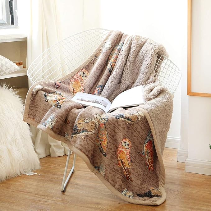 UKELER Flannel Sherpa Throw 80'' x 60''- Cute Colorful Owl Design Soft Plush Flannel Blanket Throws for Bed/Couch/Sofa/Office/Camping-Ruum Studio Home