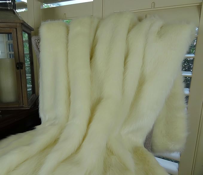 Arctic Fox Faux Fur Throw Blanket & Bedspread - Arctic Creamy White Arctic Faux Fur - Luxury Soft Faux Fox Fur - Heavy Throw, Made in USA, 16414-Ruum Studio Home
