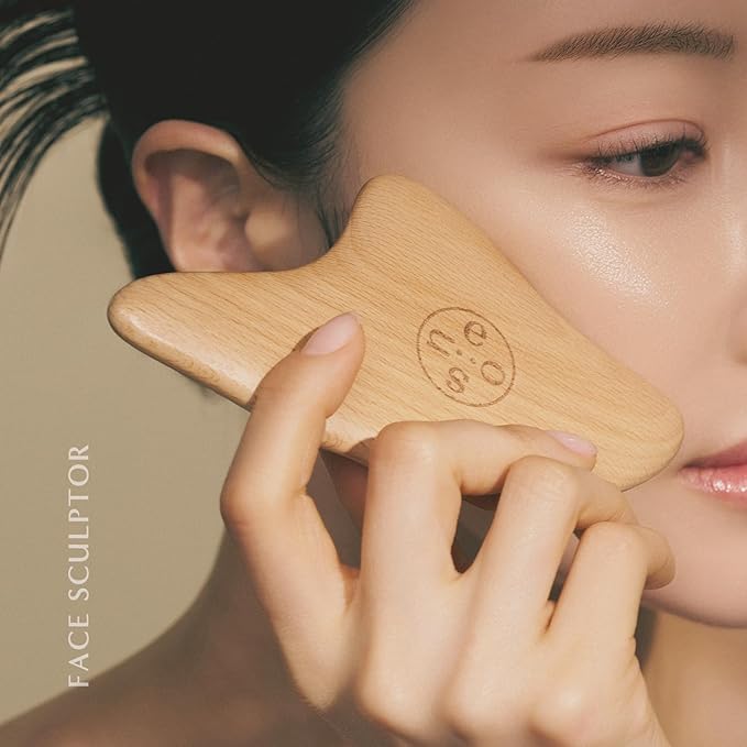 Face Sculptor - Beech Wood Massage Tool, Portable & Lightweight Scraping Tools, Wood Gua Sha, Relieve Tensed Muscle, Lymphatic Massage to Help Face & Body Circulation-Ruum Studio Home