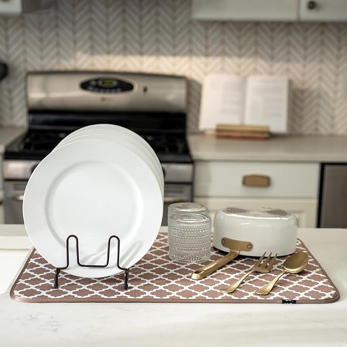 S&T INC. Dish Drying Mat XL, 18” x 24”, Absorbent Microfiber Kitchen Counter Mat, Dish Drying Pad for Dishes, Utensils, Pots and Pans, Extra Large, Taupe Trellis-Ruum Studio Home