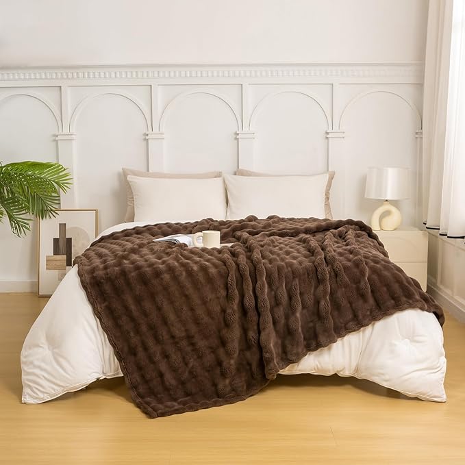 YUSOKI Luxury 3D Bubble Throw Blanket 3.1lb,All Ages,Home Decoration, (Brown,60 * 80inches)-Ruum Studio Home