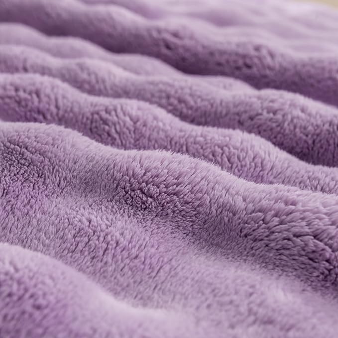 YUSOKI Luxury 3D Bubble Throw Blanket 3.1lb,All Ages,Home Decoration, (Lilac Purple,60 * 80inches)-Ruum Studio Home