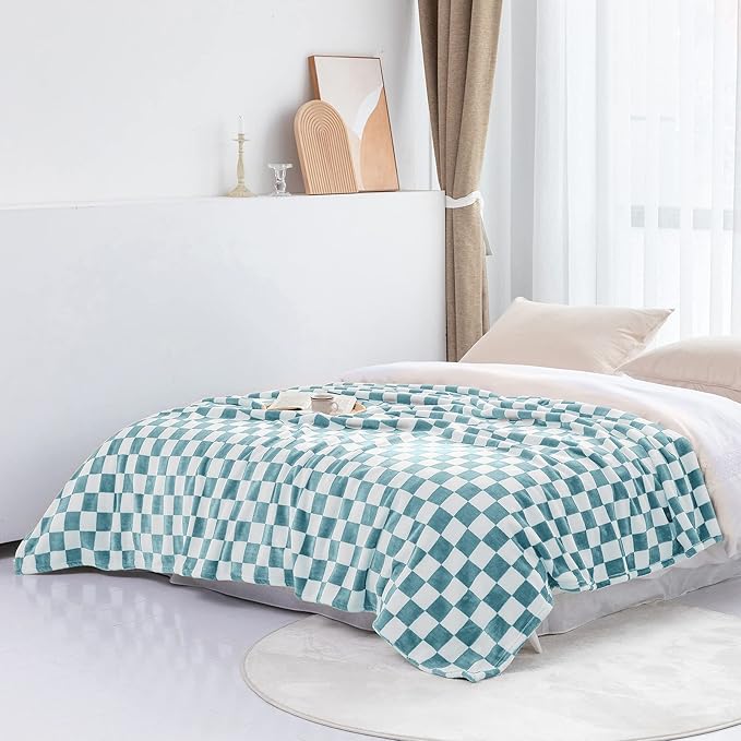 LOMAO Throw Blankets Flannel Blanket with Checkerboard Grid Pattern Soft Throw Blanket for Couch, Bed, Sofa Luxurious Warm and Cozy for All Seasons (Light Blue, 60"x80")-Ruum Studio Home