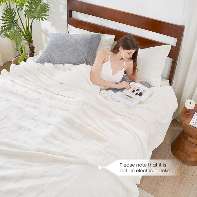 Cozy Bliss Checkered White Large Faux Rabbit Fur California King Size Bed Blanket, Soft Fuzzy Fluffy Minky Cream Furry Blankets for Couch, Bed (90 * 108 Inches Ivory)-Ruum Studio Home