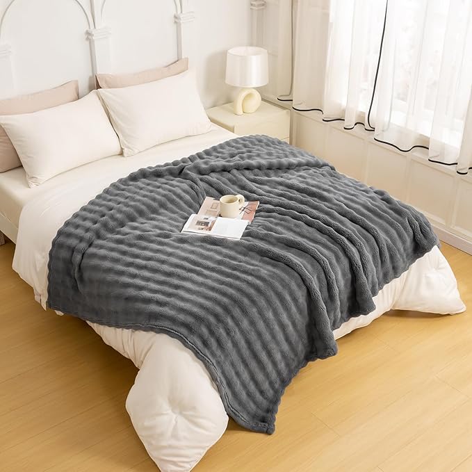 YUSOKI Luxury 3D Bubble Throw Blanket 3.1lb,All Ages,Home Decoration, (Grey,60 * 80inches)-Ruum Studio Home