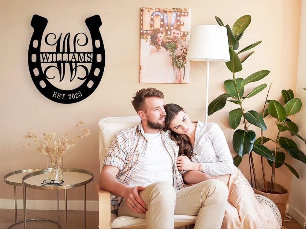 Personalized Horseshoe Metal Sign with Initial and Family Name, Custom Monogram Horseshoe Metal Sign, Horseshoe Metal Wall Art Last Name Sign Equestrian Horse Lover Gift Horseshoe Living Room Decor-Ruum Studio Home