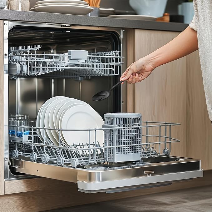 KINGSTONE Black Silverware Set, Luxury 20 Piece Flatware Set for 4, 18/10 Stainless Steel Cutlery Set with Diamond Cut Pattern for Kitchen, Home, Wedding, Party, Mirror Polished and Dishwasher Safe-Ruum Studio Home