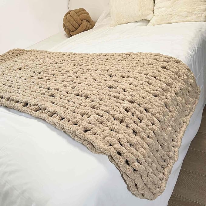 Chunky Knit Blanket Throw 40"x60", Chenille Throw Blankets, Handmade Warm & Cozy Blanket Couch Bed Home Decor, Soft Breathable Fleece Banket, Christmas for Couch Bed Sofa Best Gift (Tan)-Ruum Studio Home