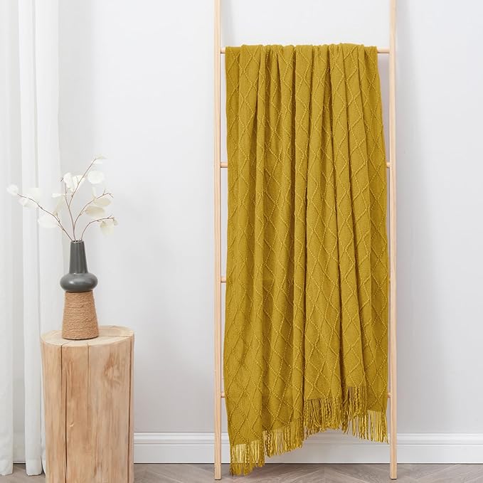 inhand Knitted Throw Blanket for Couch and Bed, Soft Living Room Home Decor Knitted Blanket with Tassel, Outdoor Lightweight Breathable Summer Blanket, Farmhouse Warm Woven Decorative, 50"x60"-Ruum Studio Home