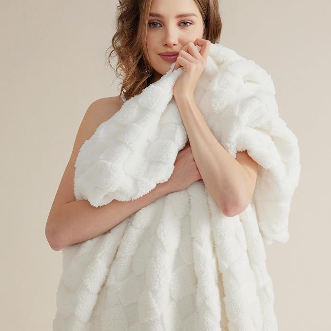 Bedsure GentleSoft Full Size Blankets for Bed White - Super Soft Cozy Fleece Blanket for Women Men Girls, Large Fuzzy Throws for Bedroom Decor, 84x90 Inches-Ruum Studio Home