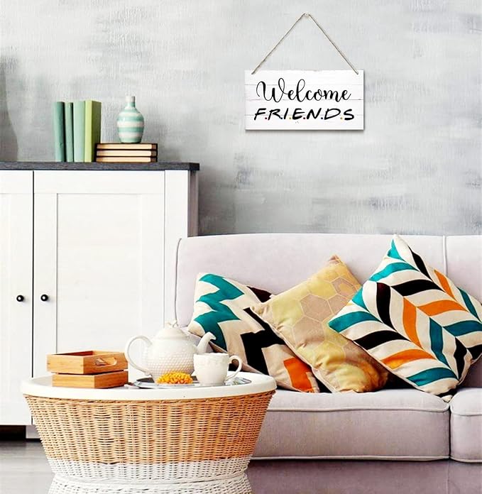 Welcome Friends Decor Sign, Hanging Wood Sign Home Decorative, Printed Wood Wall Art Sign, Friends Welcome Sign, Front Door Wall Decor, Welcome Friends Door Sign Porch Decor 12 * 6inch-Ruum Studio Home
