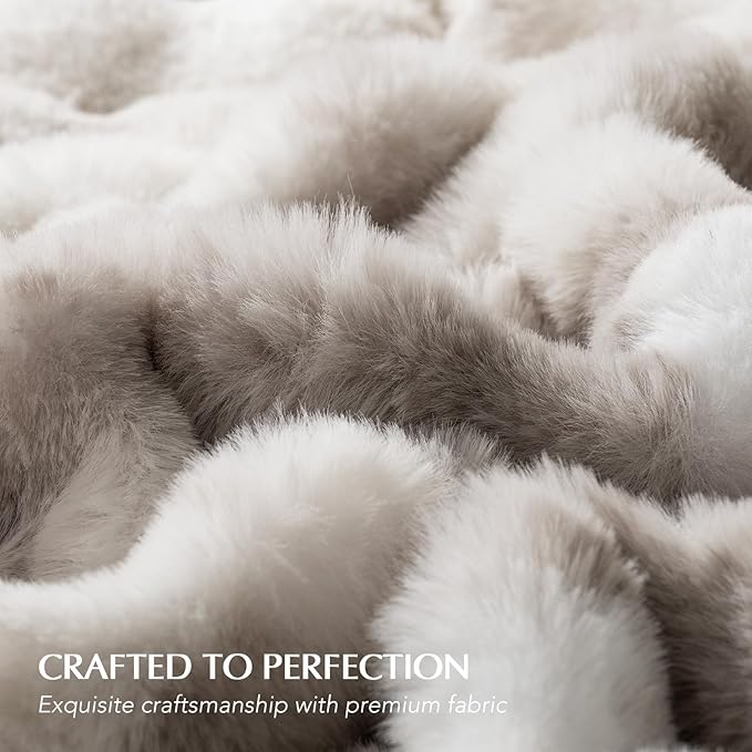 EVERGRACE Ultra Soft Luxury Fluffy Ridgeline Faux Rabbit Fur Throw Blanket, Thick Warm Bubble Throw for Bed, Cozy Plush Reversible Blankets for Couch, Chair, Sofa, Light Grey, 50x60 Inches, 870 GSM-Ruum Studio Home