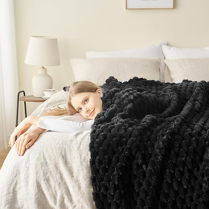 NEWCOSPLAY Super Soft Throw Blanket Black Premium Silky Flannel Fleece 3D Clouds Stylish Jacquard Lightweight Bed Blanket All Season Use 350GSM (Black, Throw(50"x60"))-Ruum Studio Home