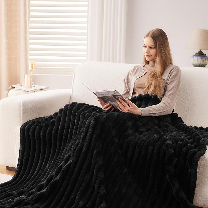 NEWCOSPLAY Super Soft Throw Blanket Black Premium Silky Flannel Fleece 3D Ribbed Jacquard Lightweight Bed Blanket All Season Use (Black Ribbed, Throw(50"x60"))-Ruum Studio Home