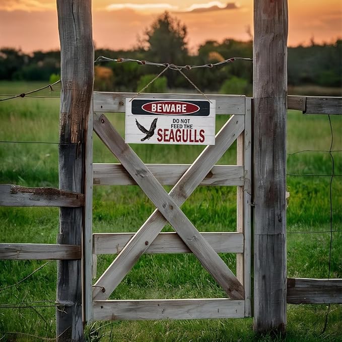 Warning Sign, Do Not Feed The Seagulls Seaside Beach Cafe Bar Metal Wall Warning Wood Plaque Sign, Funny Door Signs, Decorative Wood Hanging Suspension Plaque, Farmhouse Wooden Wall Decor-Ruum Studio Home