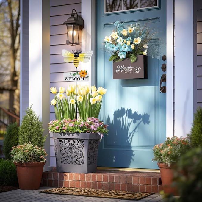 Veclotch 30"" H Metal Bee Garden Stake,Rustic Bee Decorative Yard Stakes Metal Yard Art Ornaments Welcome Sign Outdoor Spring Garden Decor for Patio Lawn Porch Pathway Decor-Ruum Studio Home
