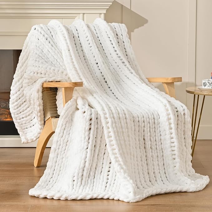 Esterra Chunky Knit Blanket Throw 40"x50", 100% Hand Knitted Chenille Throw Blanket, Cozy Soft Thick Cable Knit Throw Large Rope Knot Crochet Throw Blanket for Sofa Couch Bed, Snow White-Ruum Studio Home