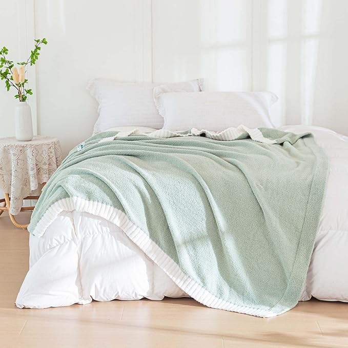 Soft Fuzzy Throw Blanket - Green Cozy Warm Knit Fluffy Plush, Lightweight & Breathable, Throw for Bed, Chair, Sofa, Couch, Outdoor, 60"X80", Oeko-TEX Certified-Ruum Studio Home
