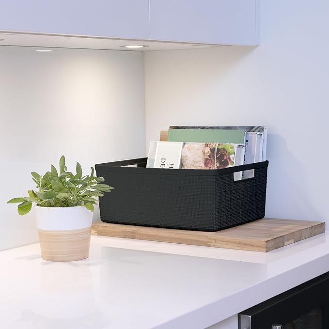 Curver Set of 6 Jute Medium Decorative Plastic Organization and Storage Baskets, Perfect Bins for Home Office, Closet Shelves, Kitchen Pantry and All Bedroom Essentials, Black-Ruum Studio Home