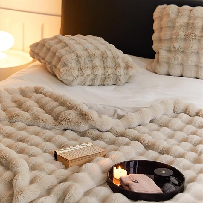 UKELER Camel Fleece Throw Blanket for Couch Faux Fur Throw Blanket Fluffy Blankets and Throws for Bed, Sofa, Office, Camping Cozy Plush Warm Thick Velvet Bed Blanket for Women, Men 60''x80''-Ruum Studio Home