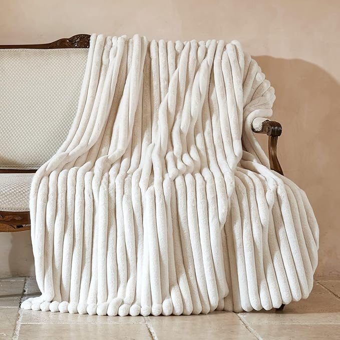 Amélie Home Faux Fur Throw Blanket for Couch, Cozy Fuzzy Fluffy Fur Luxurious Soft Striped Plush Gift Blankets for Family Sofa Chair Bed Living Room Bedroom, 55"x70", Ivory-Ruum Studio Home