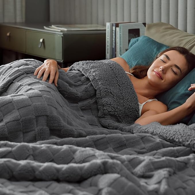 Pawque Super Soft Cozy Throw Blanket Twin Size for Couch Bed, Fluffy Sherpa Fleece Reversible Thick Warm Fuzzy Blanket for All-Season, 3D Checkered Jacquard Decorative Blankets, Grey, 60" x 80"-Ruum Studio Home