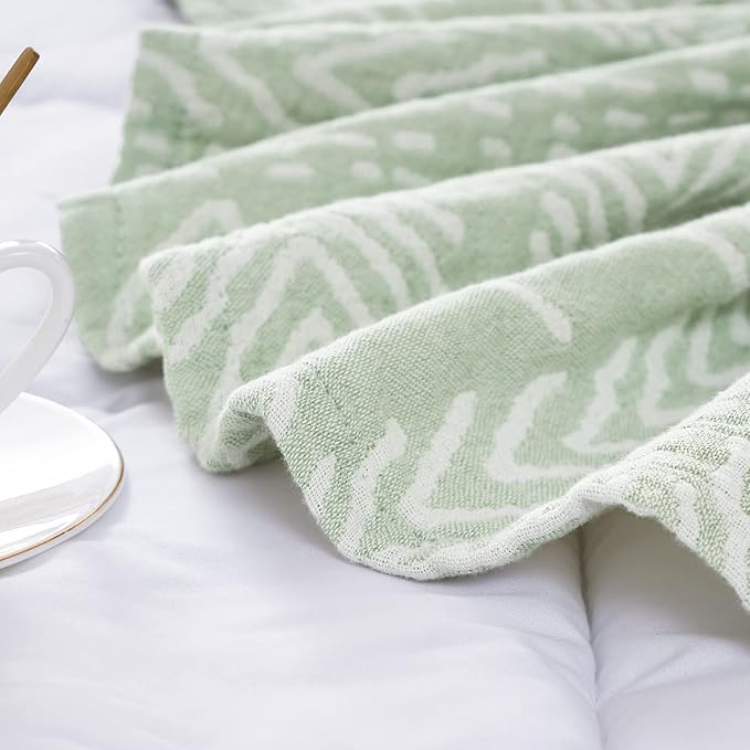jinchan Boho 100% Cotton Blanket Muslin Lightweight Twin Size Throw Blanket Reversible for Couch Soft Cozy All Season 3-Layer Throw Coverlet Blanket for Bedroom Living Room Decor Green 60x80 Inches-Ruum Studio Home