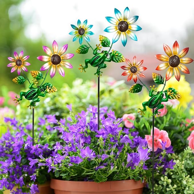3 Pack Frog＆Flowers Garden Stakes Decor,Metal Yard Art Decorative Garden Stakes,Metal Flowers Spring Outdoor Decor for Mom,Women,Grandma-Ruum Studio Home