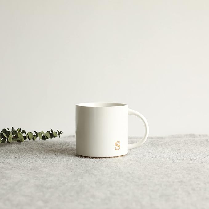 COLLECTIVE HOME - Monogram Ceramic Mugs, 15 oz Golden Initial Coffee Cups, Elegant Alphabet Tea Mugs, Elegant Personalized Mug with Gift Box, Luxurious Cups for Office and Home (s)-Ruum Studio Home