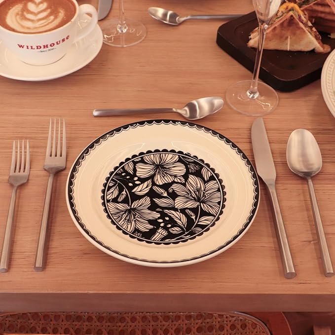 Silverware Set Flatware Set Matte Silver Cutlery Set with Hexagon Handle Forged Stainless Steel 20 Pieces for Home Hotel Use Service for 4-Ruum Studio Home