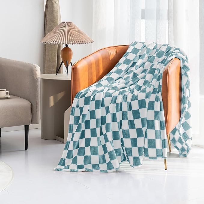LOMAO Throw Blankets Flannel Blanket with Checkerboard Grid Pattern Soft Throw Blanket for Couch, Bed, Sofa Luxurious Warm and Cozy for All Seasons (Light Blue, 40"x50")-Ruum Studio Home