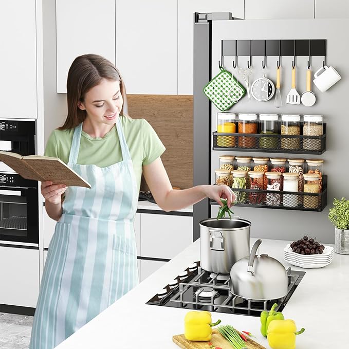 Magnetic Spice Rack for Refrigerator, 3 Pack Magnetic Shelf, Moveable Fridge Organizer with 8-Hook Rack, Seasoning Organizer for Kitchen-Ruum Studio Home