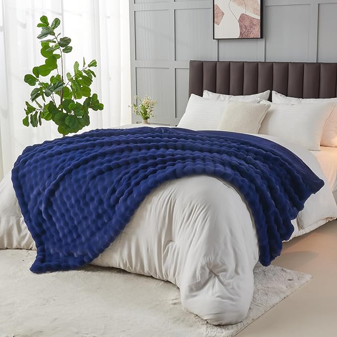 NEWCOSPLAY Faux Fur Throw Blanket Dark Navy Bubble Blanket Thick Warm Soft for Couch Sofa Bed 550GSM (Dark Navy, Throw(50"x60"))-Ruum Studio Home