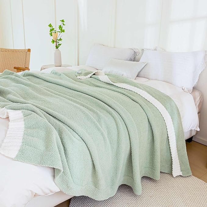 Soft Fuzzy Throw Blanket - Green Cozy Warm Knit Fluffy Plush, Lightweight & Breathable, Throw for Bed, Chair, Sofa, Couch, Outdoor, 50"X60", Oeko-TEX Certified-Ruum Studio Home